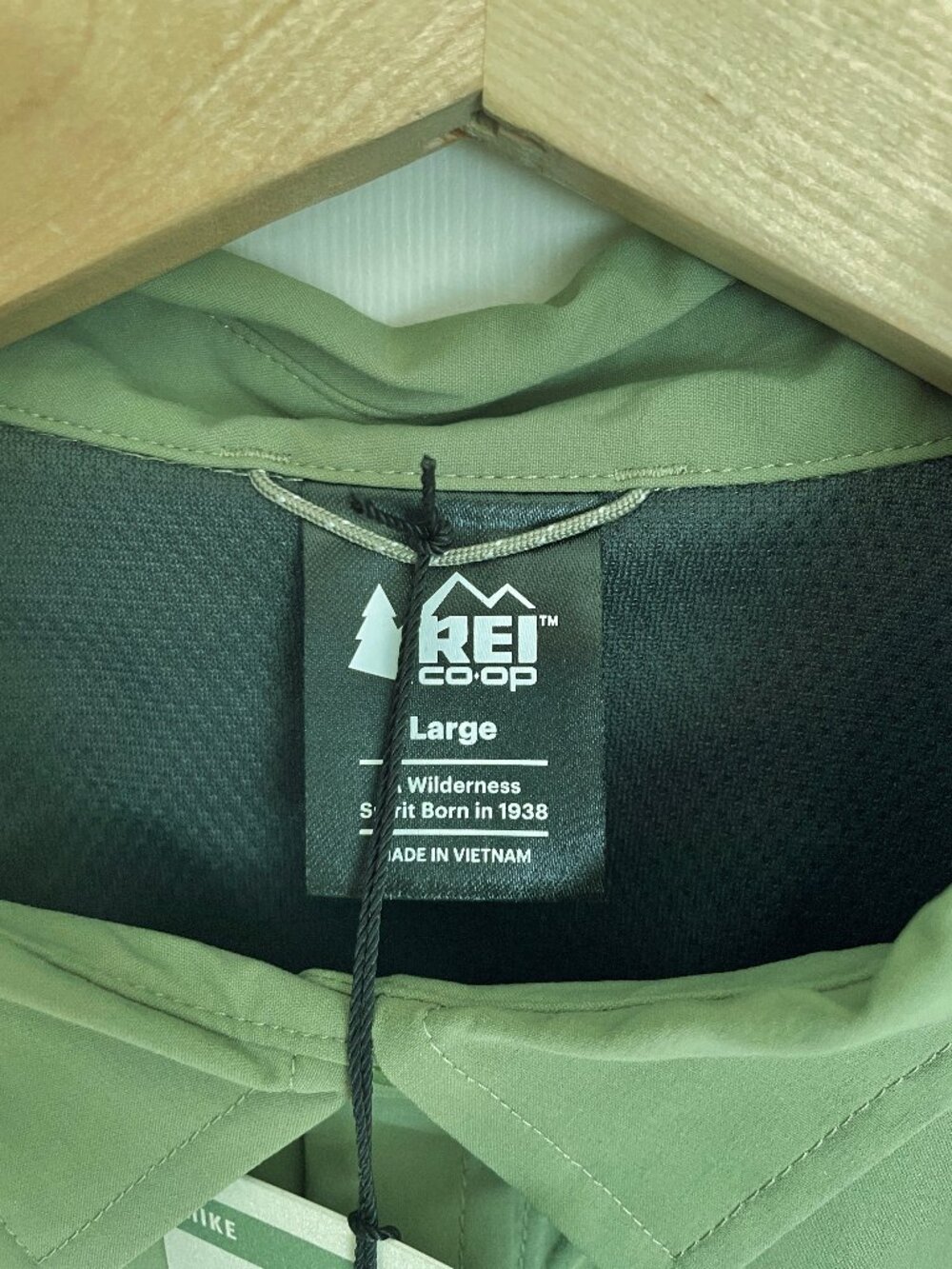NEW REI Sahara Long-Sleeve Shirt NWT L Sage Hiking Trail Vented UPF 50 - Picture 10 of 16